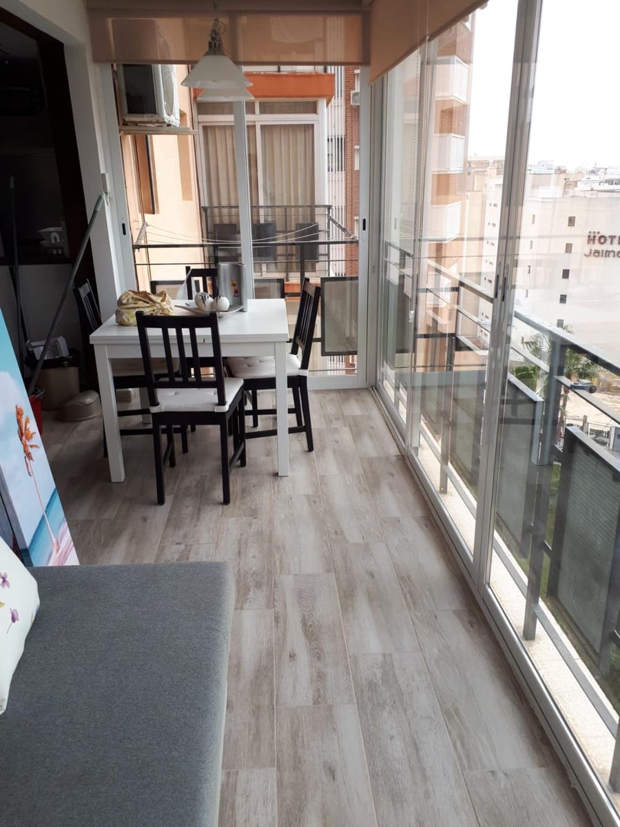 1 quarto Apartamento para venda em Benidorm com piscina - 189 500 € (Ref: 9215083)