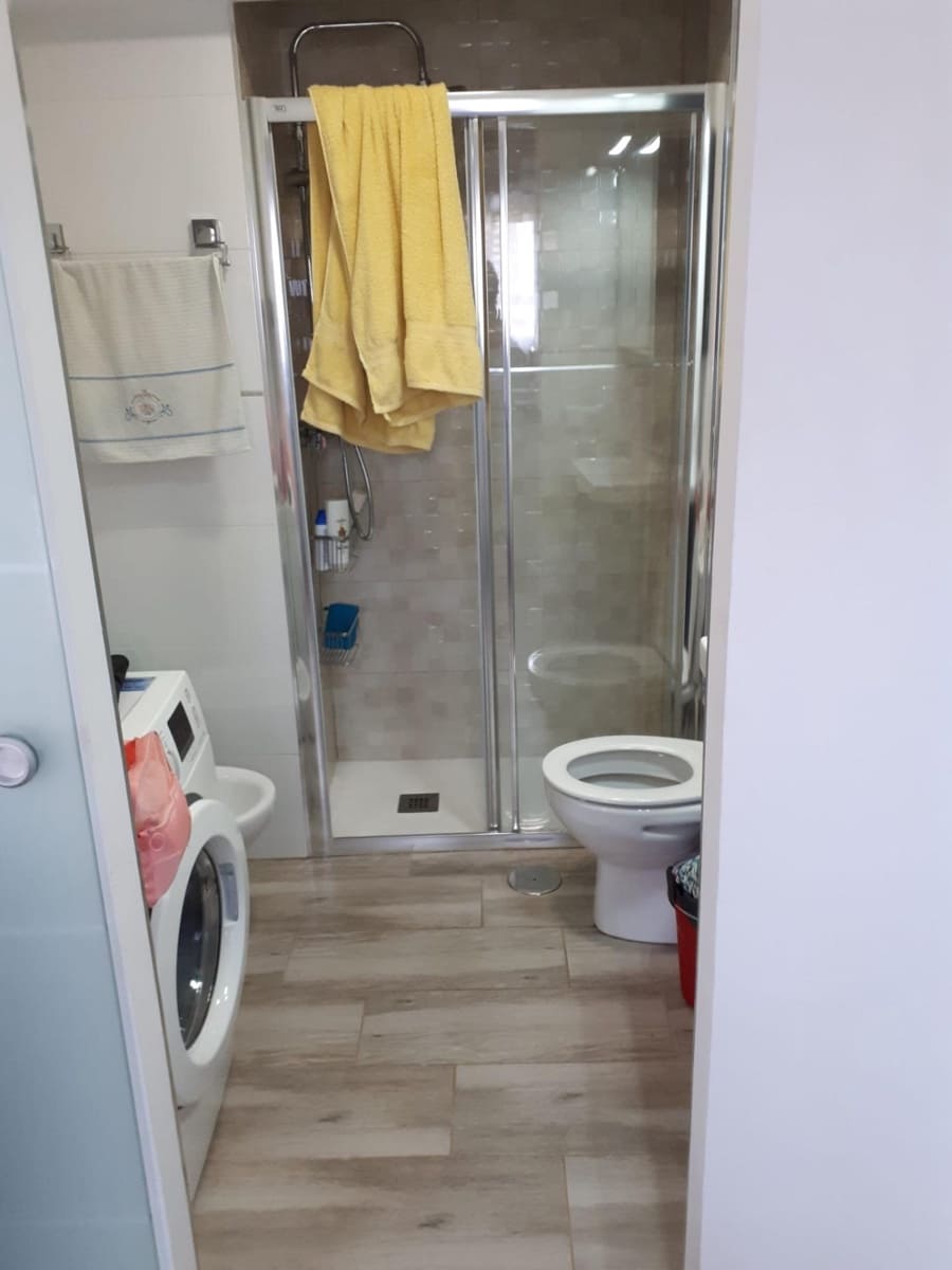 1 quarto Apartamento para venda em Benidorm com piscina - 189 500 € (Ref: 9215083)
