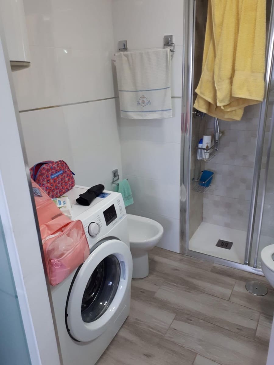 1 quarto Apartamento para venda em Benidorm com piscina - 189 500 € (Ref: 9215083)