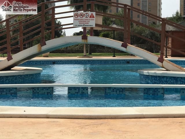1 soveværelse Lejlighed til salg i Via Parque, Benidorm med swimmingpool - € 179.000 (Ref: 9226668)