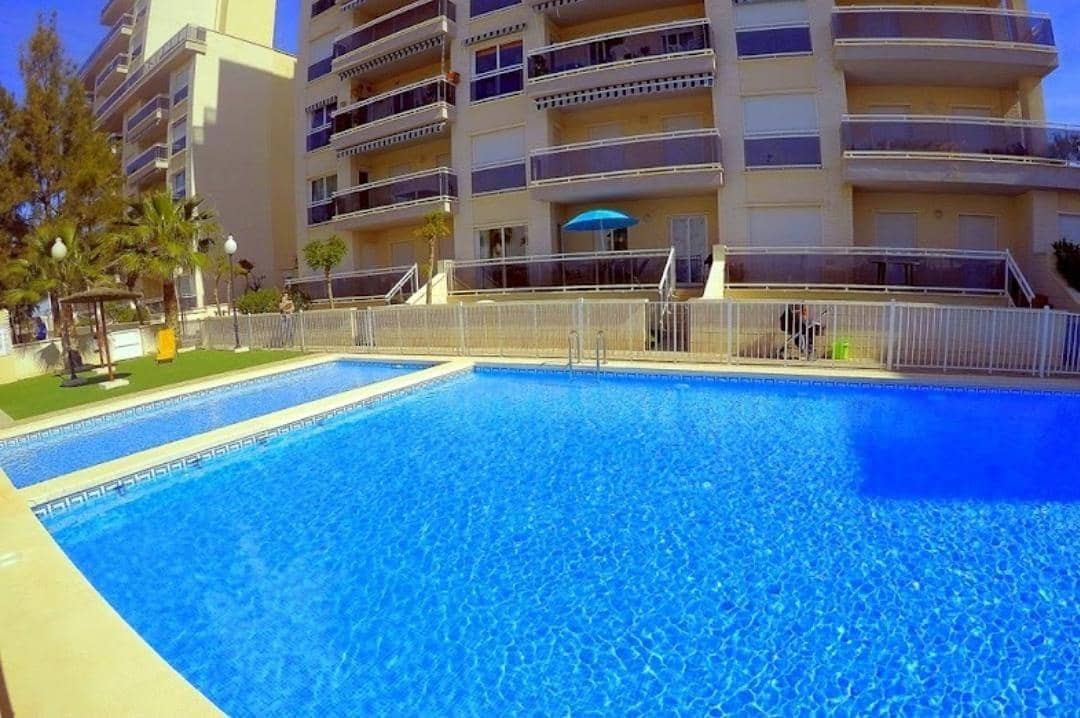 Piso de 2 habitaciones en Guardamar del Segura en venta con piscina - 169.000 € (Ref: 9239990)