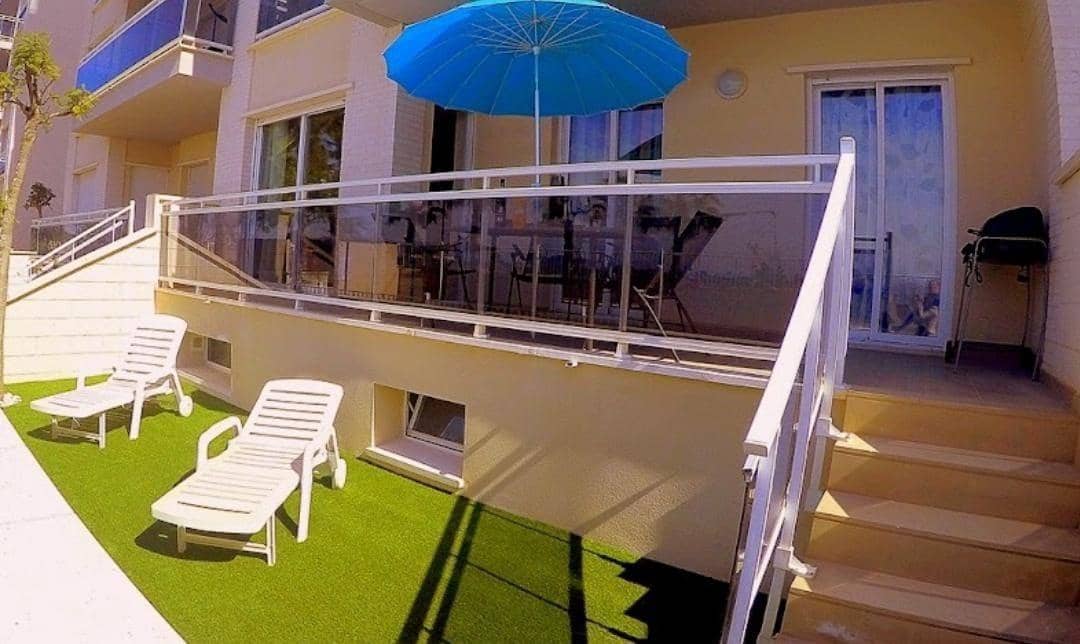 Piso de 2 habitaciones en Guardamar del Segura en venta con piscina - 169.000 € (Ref: 9239990)
