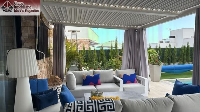 4 makuuhuone Huvila myytävänä paikassa Finestrat mukana uima-altaan - 799 000 € (Ref: 9242961)