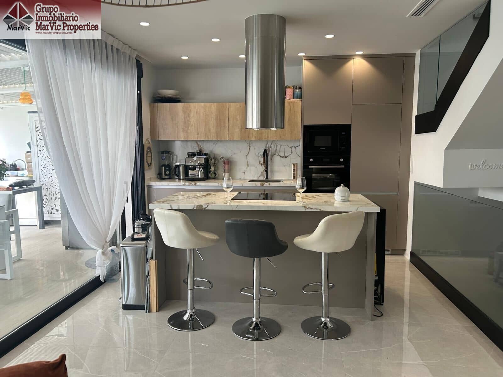 4 makuuhuone Huvila myytävänä paikassa Finestrat mukana uima-altaan - 799 000 € (Ref: 9242961)