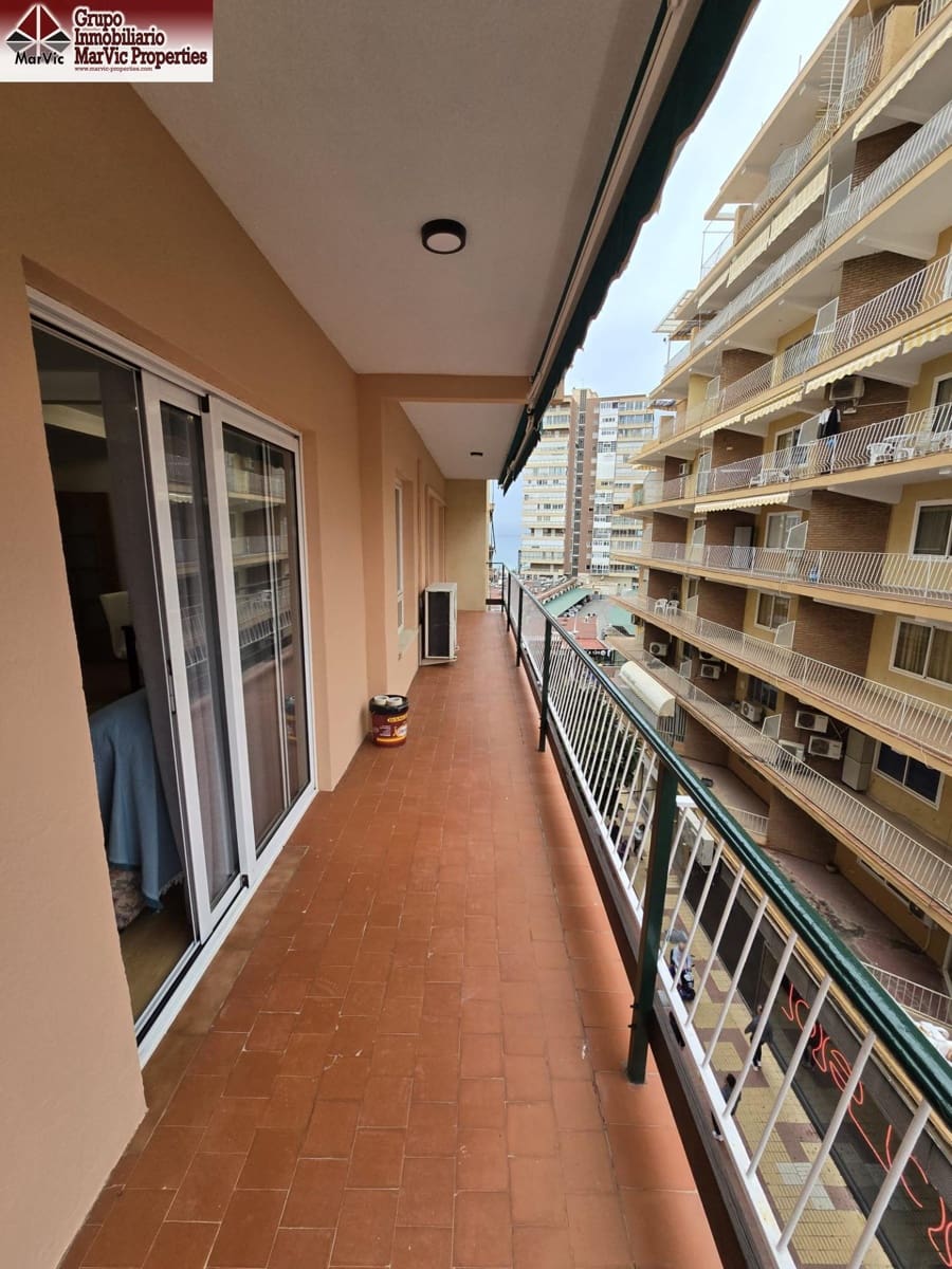 3 bedroom Flat for sale in Benidorm - € 399,000 (Ref: 9247044)