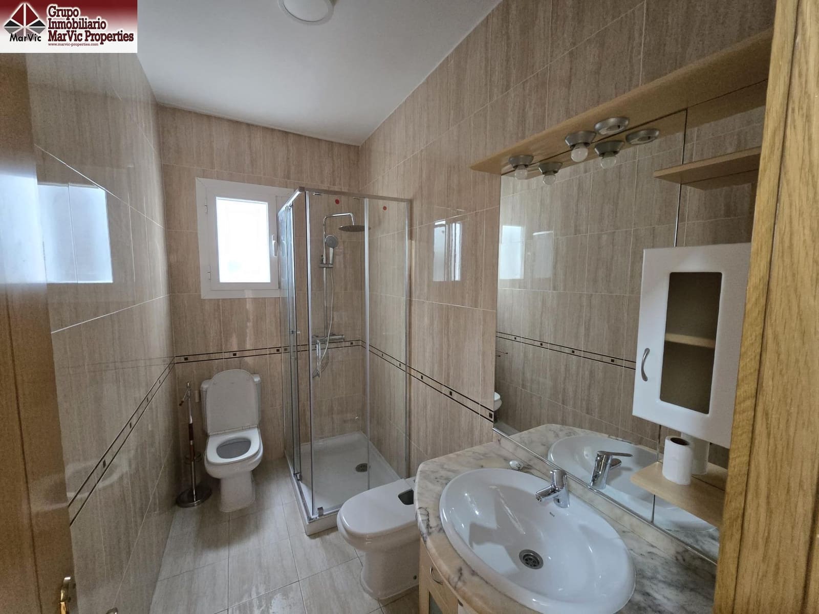 3 bedroom Flat for sale in Benidorm - € 399,000 (Ref: 9247044)