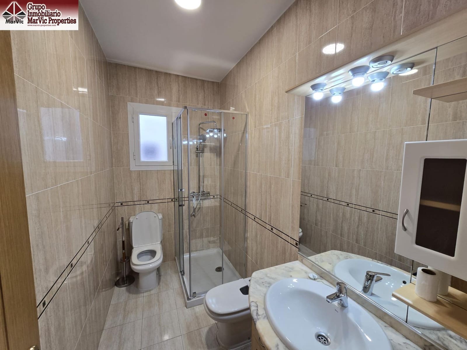 3 bedroom Flat for sale in Benidorm - € 399,000 (Ref: 9247044)