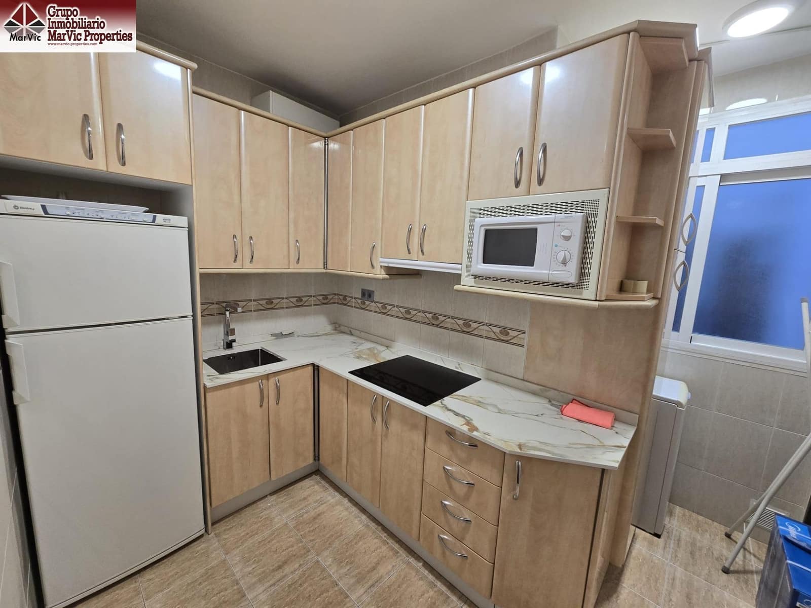 3 bedroom Flat for sale in Benidorm - € 399,000 (Ref: 9247044)