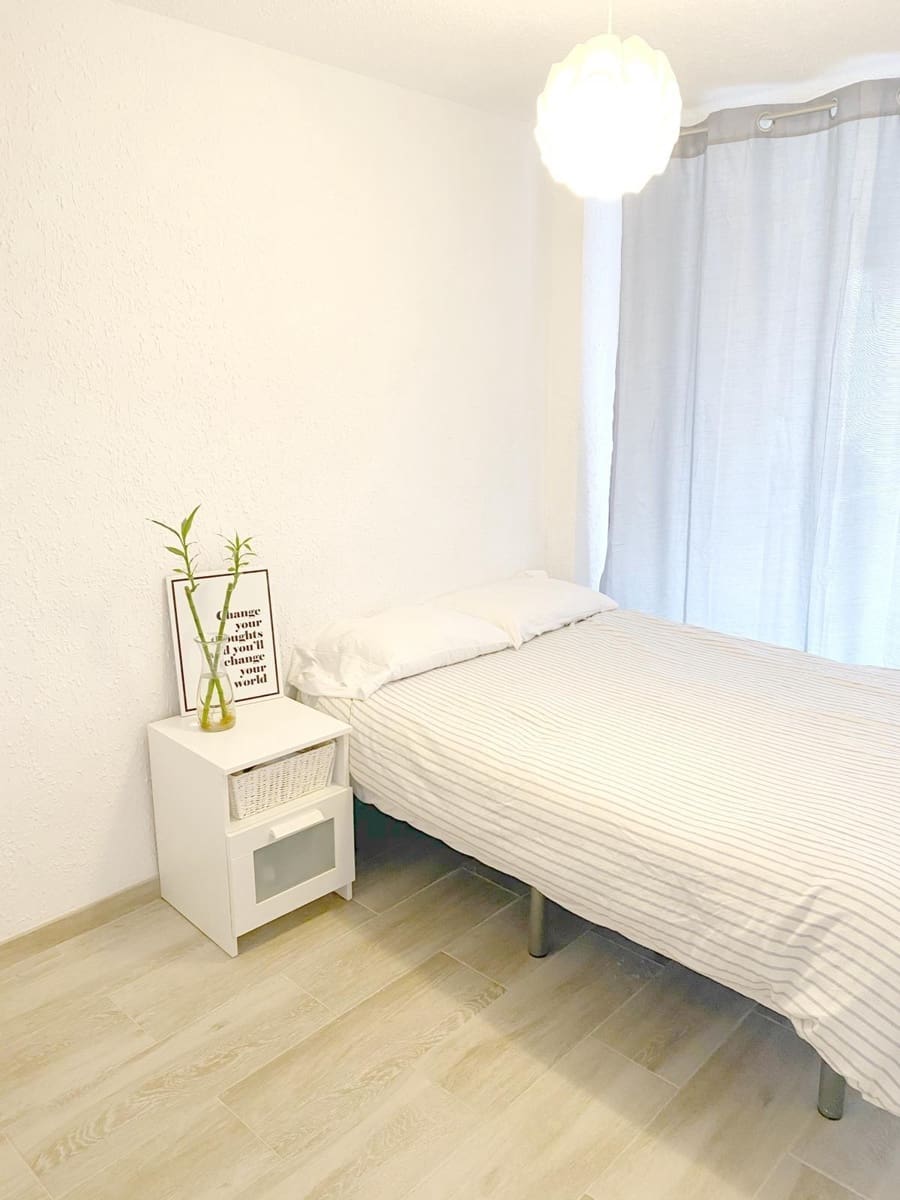 1 makuuhuone Huoneisto myytävänä paikassa Benidorm mukana uima-altaan - 172 000 € (Ref: 9252030)