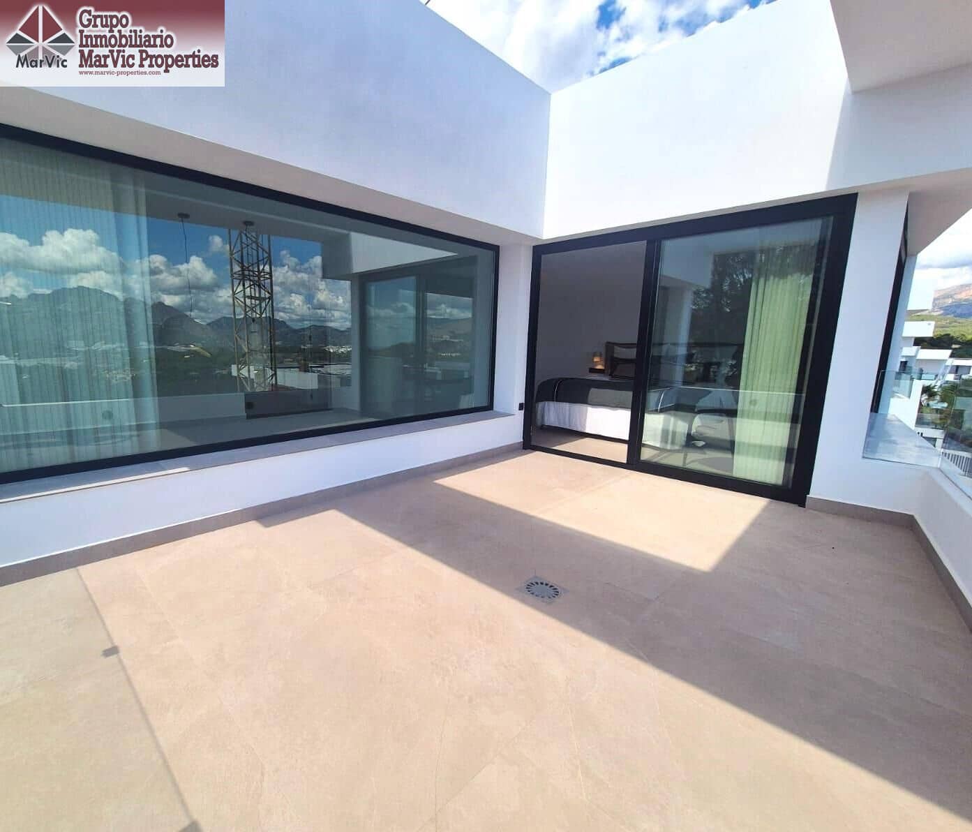 3 Zimmer Villa zu verkaufen in Polop mit Pool - 860.000 € (Ref: 9257320)