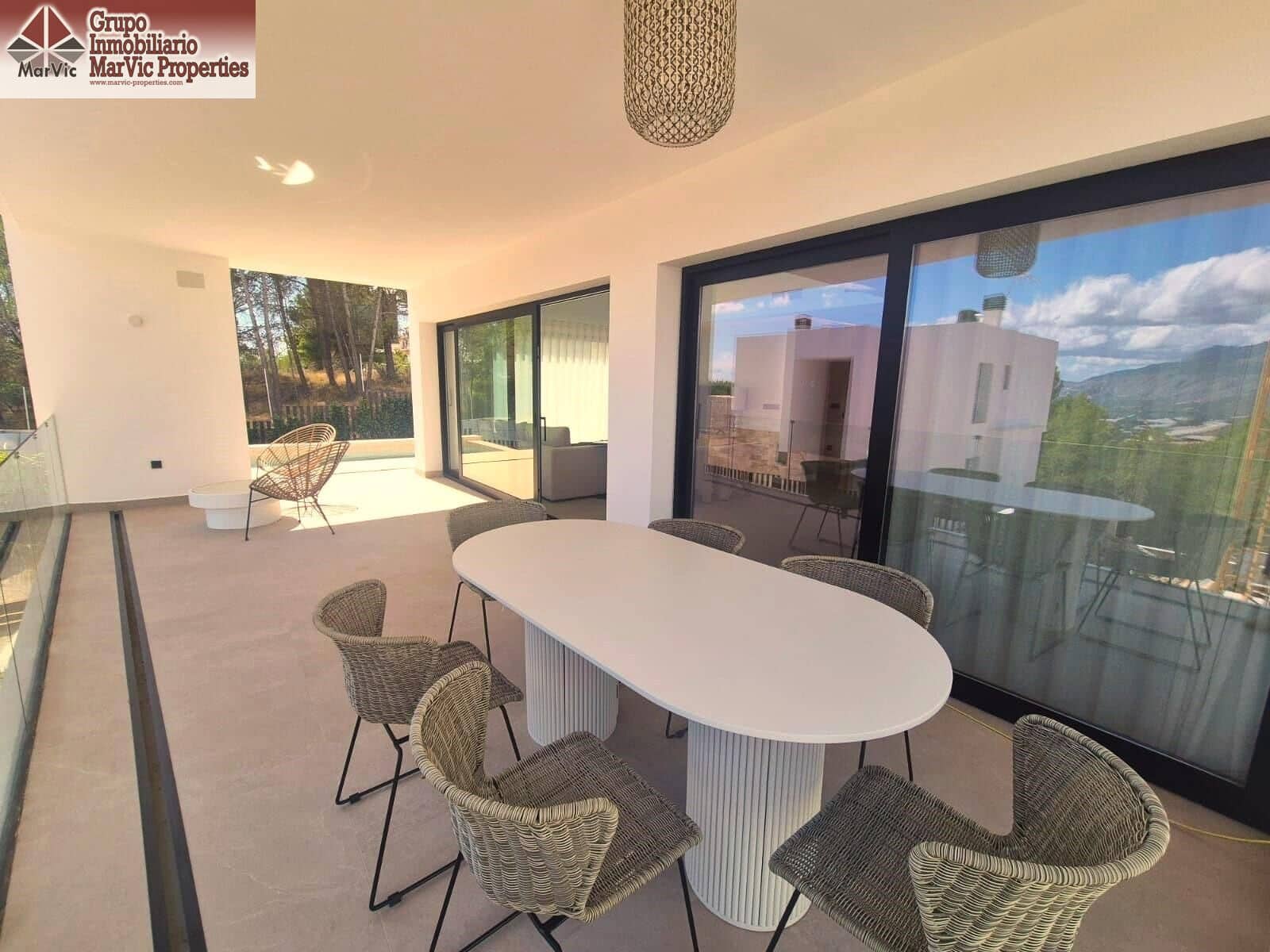 3 Zimmer Villa zu verkaufen in Polop mit Pool - 860.000 € (Ref: 9257320)