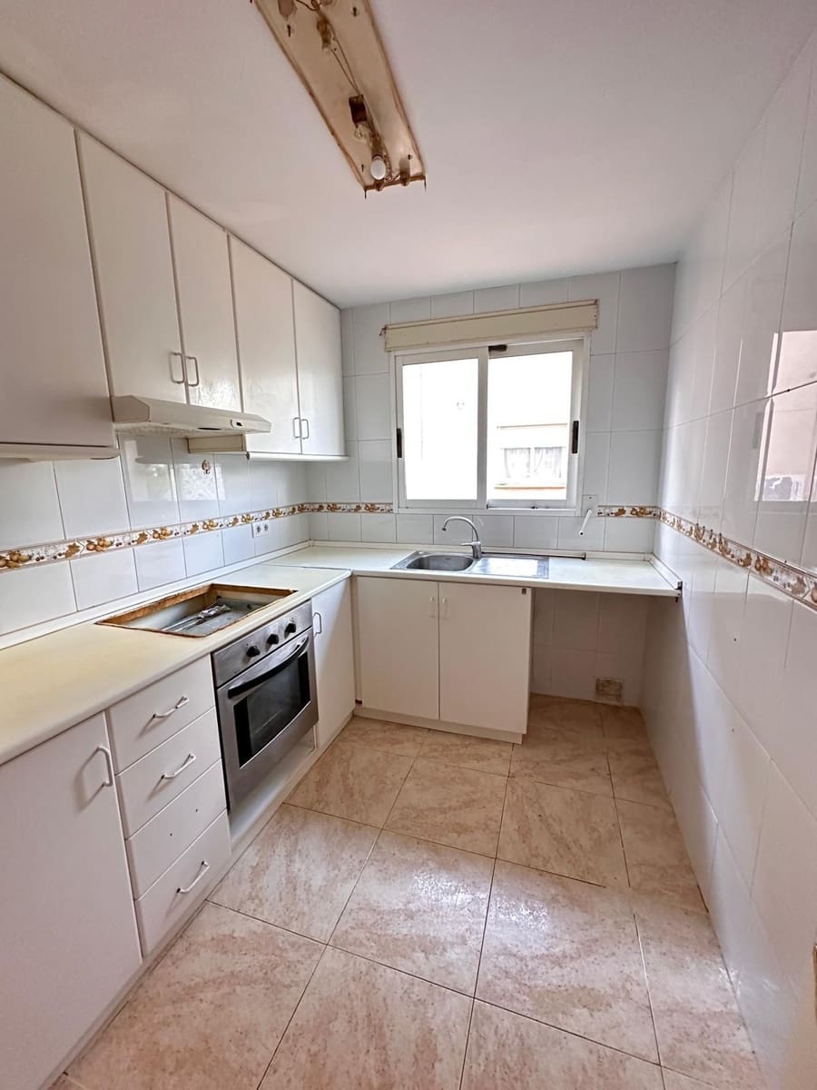 5 sypialnia Dom blizniak na sprzedaż w La Nucia z basenem garażem - 345 000 € (Ref: 9294412)