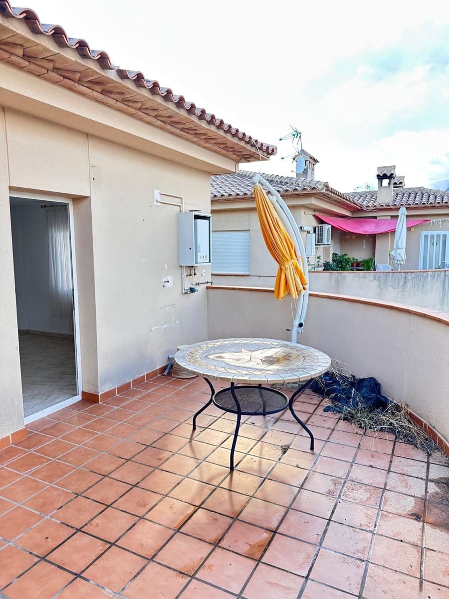 5 sypialnia Dom blizniak na sprzedaż w La Nucia z basenem garażem - 345 000 € (Ref: 9294412)