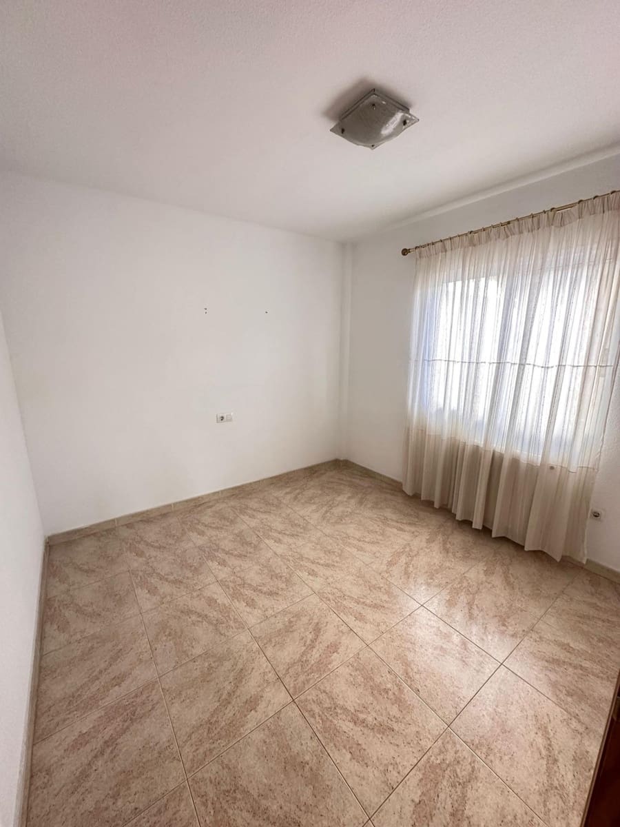 5 sypialnia Dom blizniak na sprzedaż w La Nucia z basenem garażem - 345 000 € (Ref: 9294412)