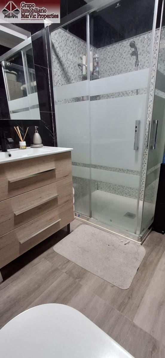 2 makuuhuone Asunto myytävänä paikassa Benidorm mukana uima-altaan - 168 000 € (Ref: 9303569)