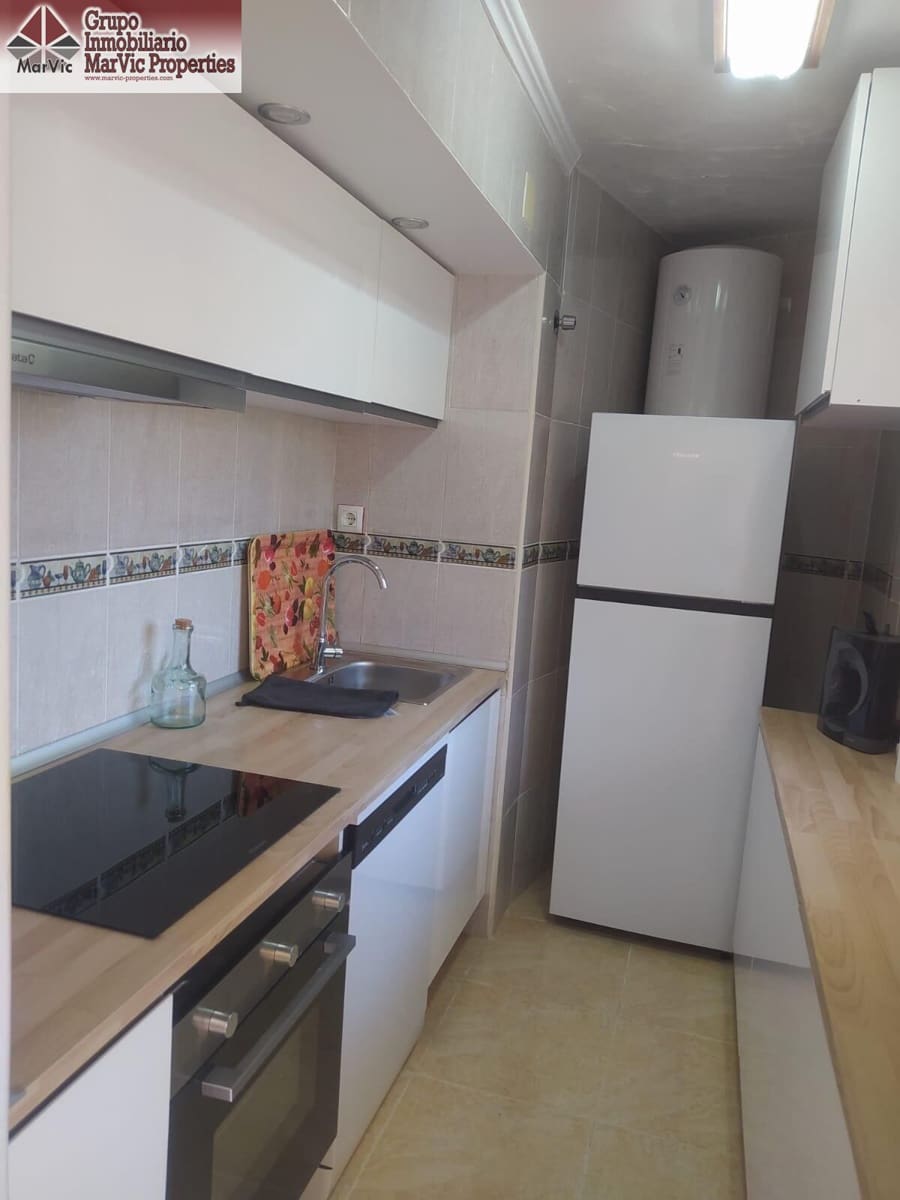 3 bedroom Flat for sale in Benidorm with pool - € 178,000 (Ref: 9303570)
