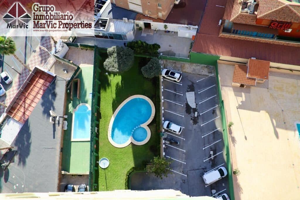 2 quarto Apartamento para venda em Benidorm com piscina - 210 000 € (Ref: 9308537)