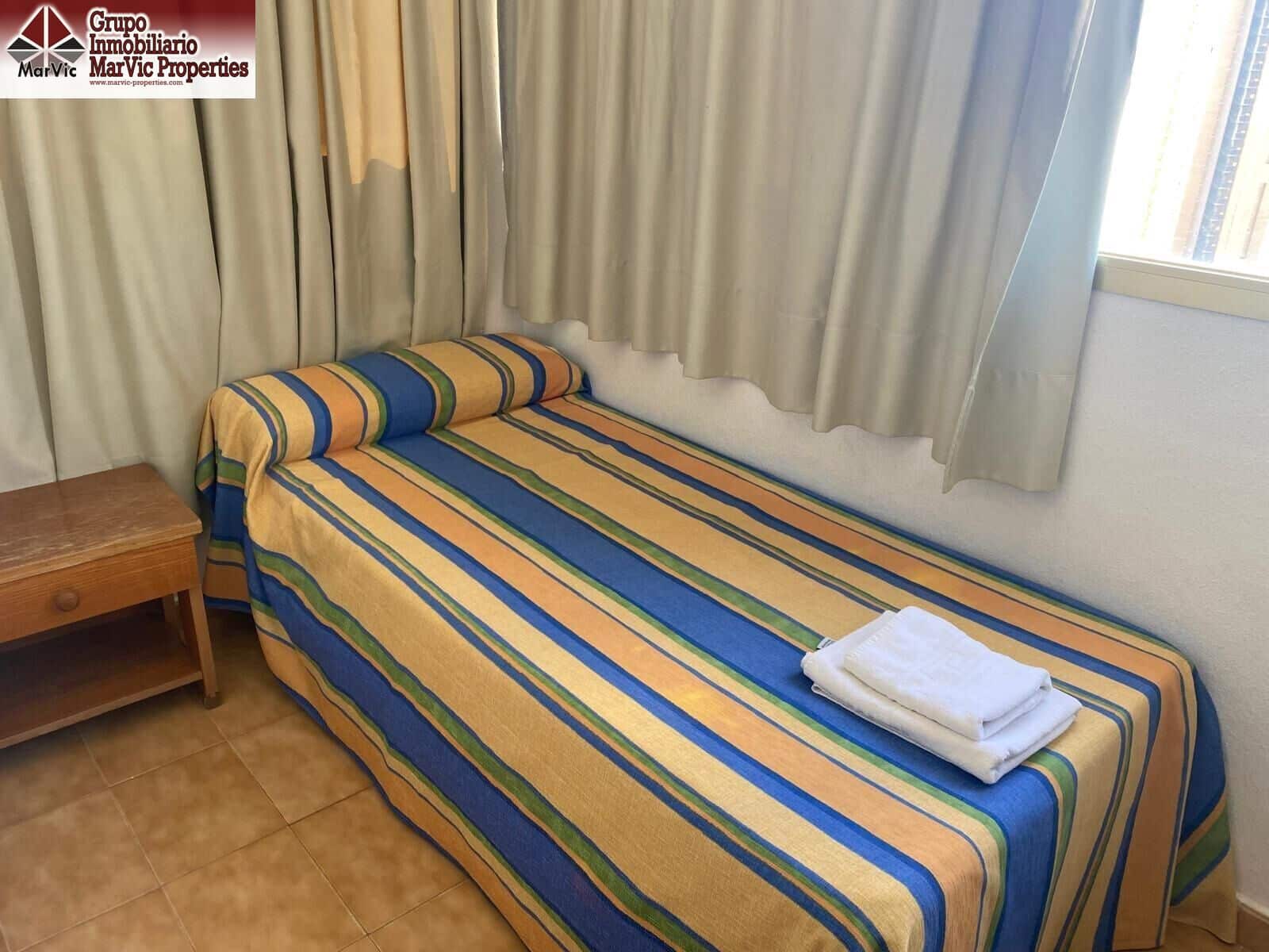 2 quarto Apartamento para venda em Benidorm com piscina - 210 000 € (Ref: 9308537)