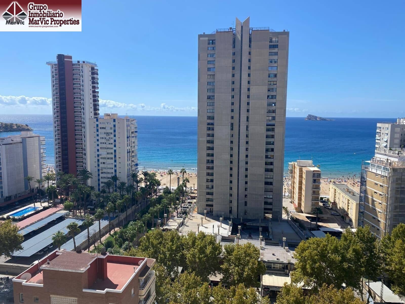 2 quarto Apartamento para venda em Benidorm com piscina - 210 000 € (Ref: 9308537)