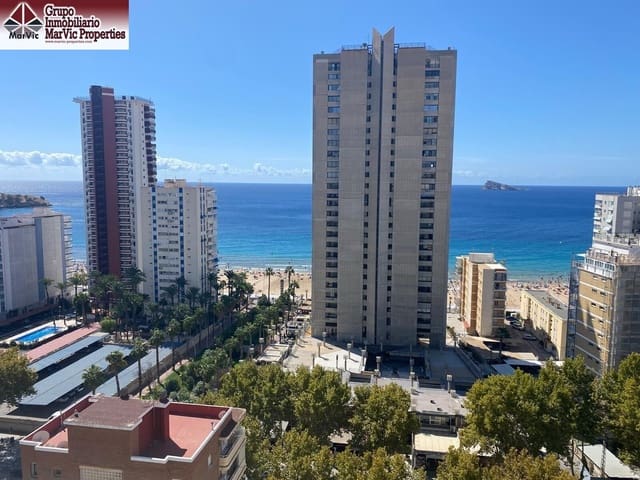 2 quarto Apartamento para venda em Benidorm com piscina - 210 000 € (Ref: 9308537)