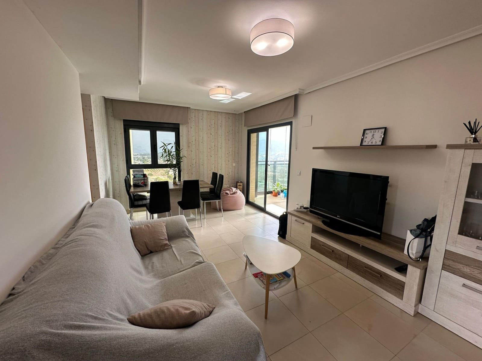 3 bedroom Flat for sale in Benidorm with pool garage - € 399,500 (Ref: 9308538)