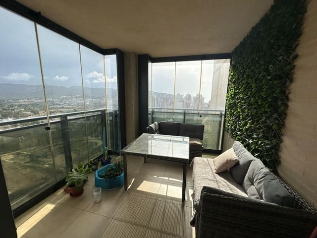 3 quarto Apartamento para venda em Benidorm com piscina garagem - 399 500 € (Ref: 9308538)