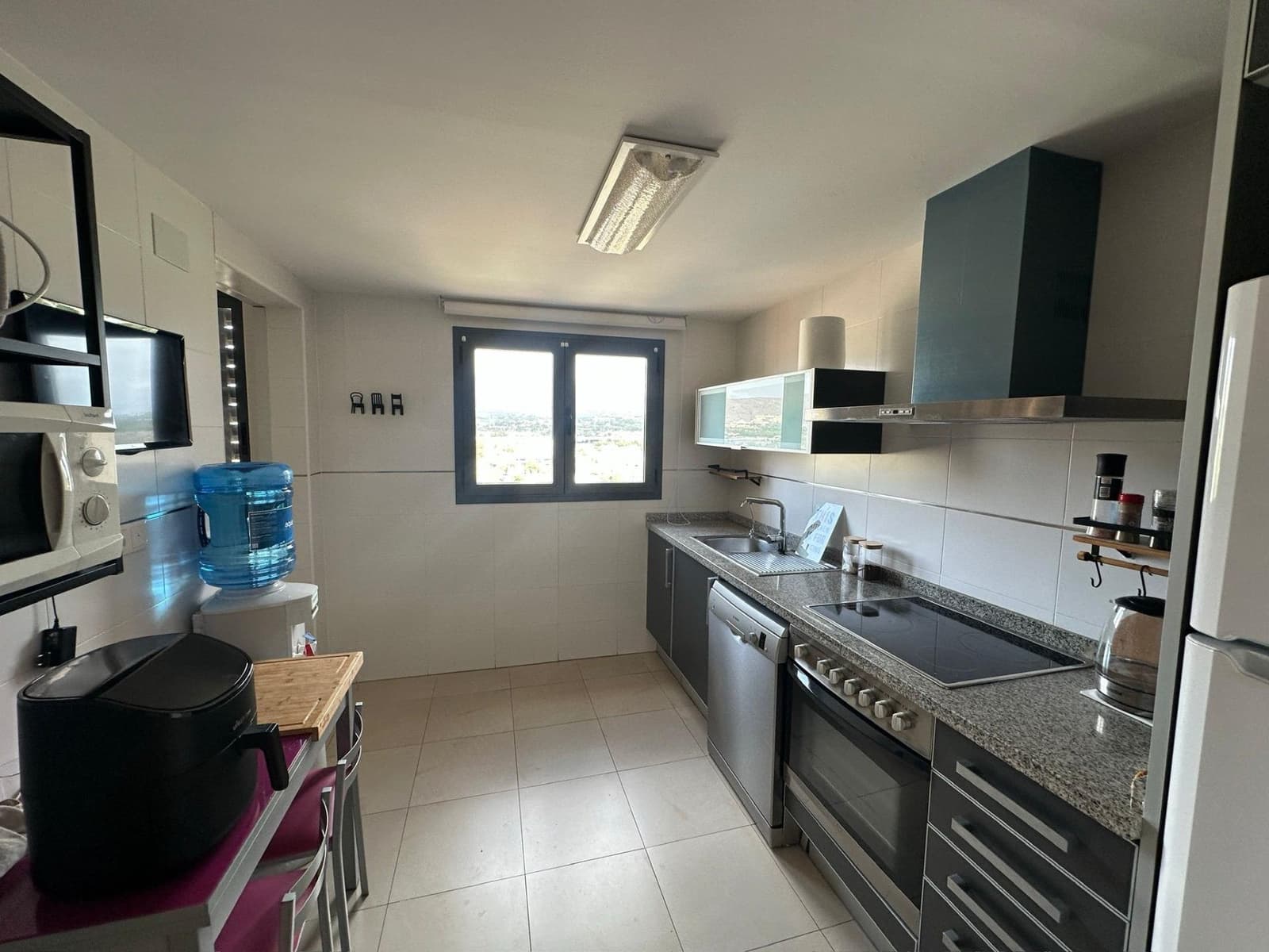 3 bedroom Flat for sale in Benidorm with pool garage - € 399,500 (Ref: 9308538)