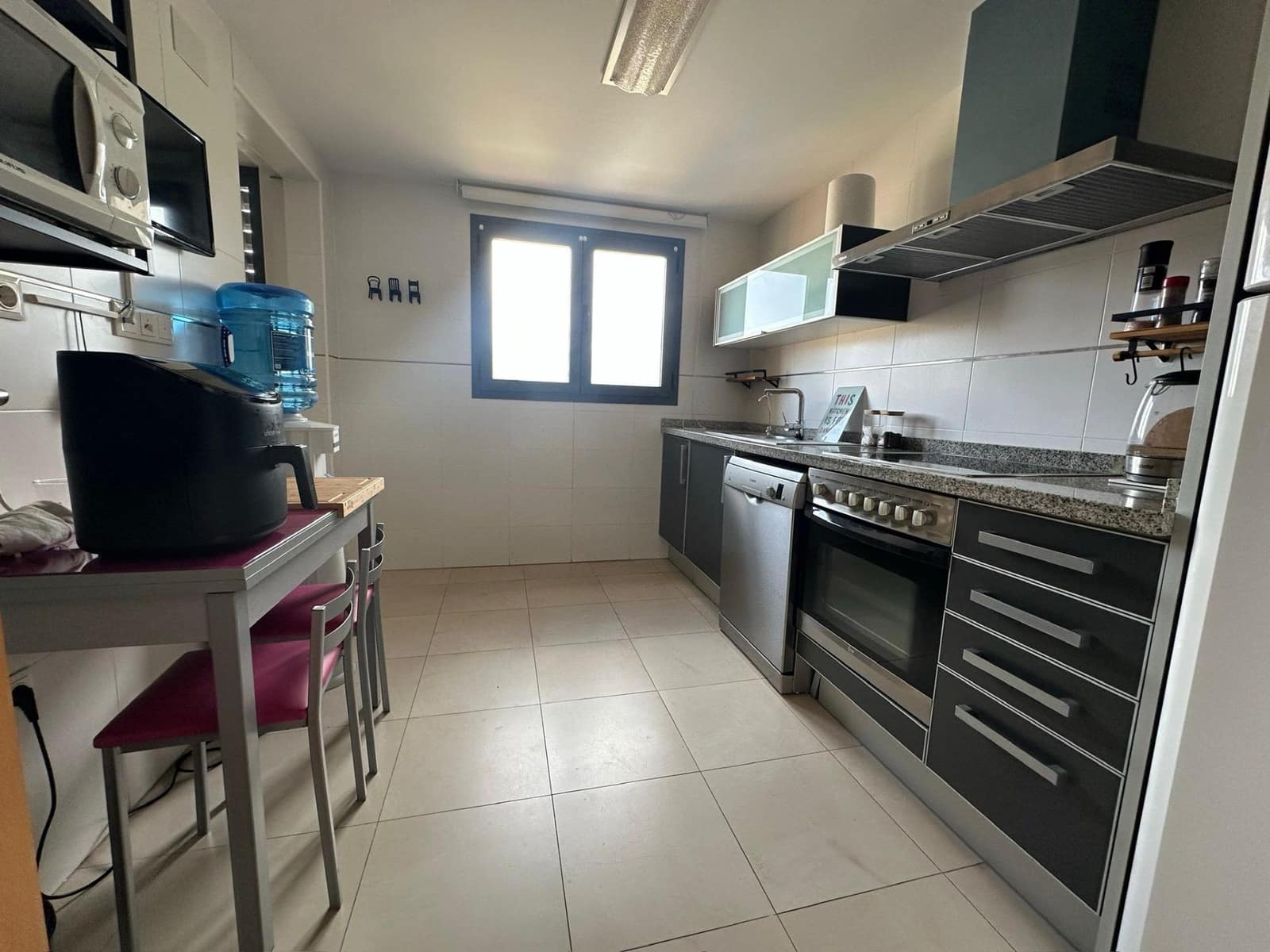 3 bedroom Flat for sale in Benidorm with pool garage - € 399,500 (Ref: 9308538)