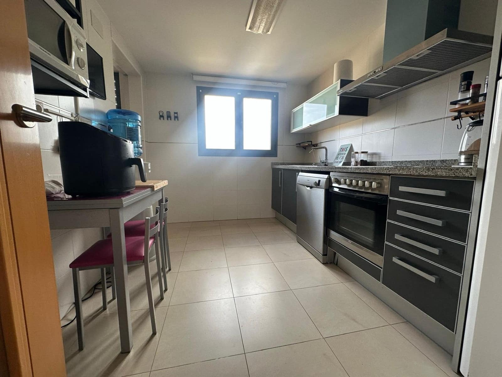 3 bedroom Flat for sale in Benidorm with pool garage - € 399,500 (Ref: 9308538)