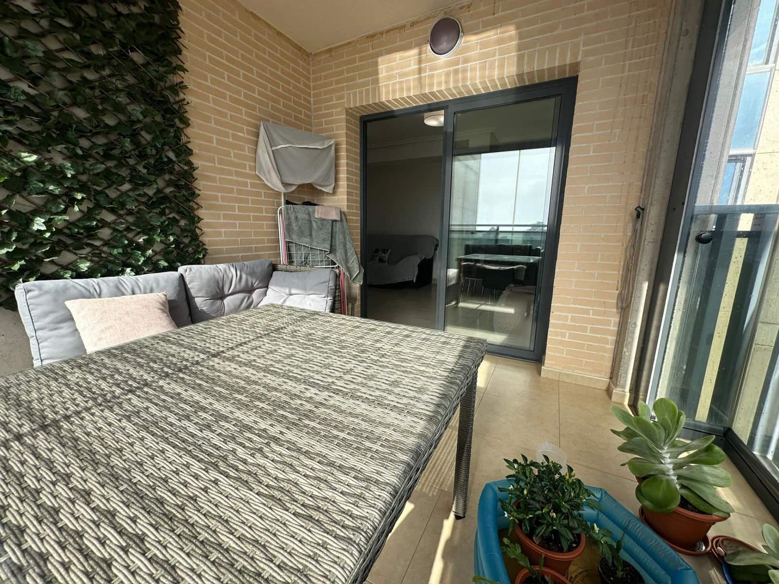 3 bedroom Flat for sale in Benidorm with pool garage - € 399,500 (Ref: 9308538)