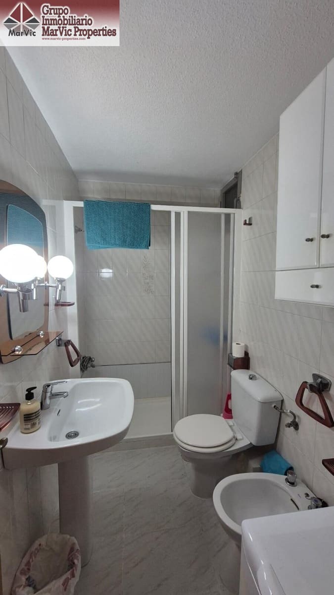 1 soverom Leilighet til salgs i Benidorm med svømmebasseng - € 207 000 (Ref: 9308539)