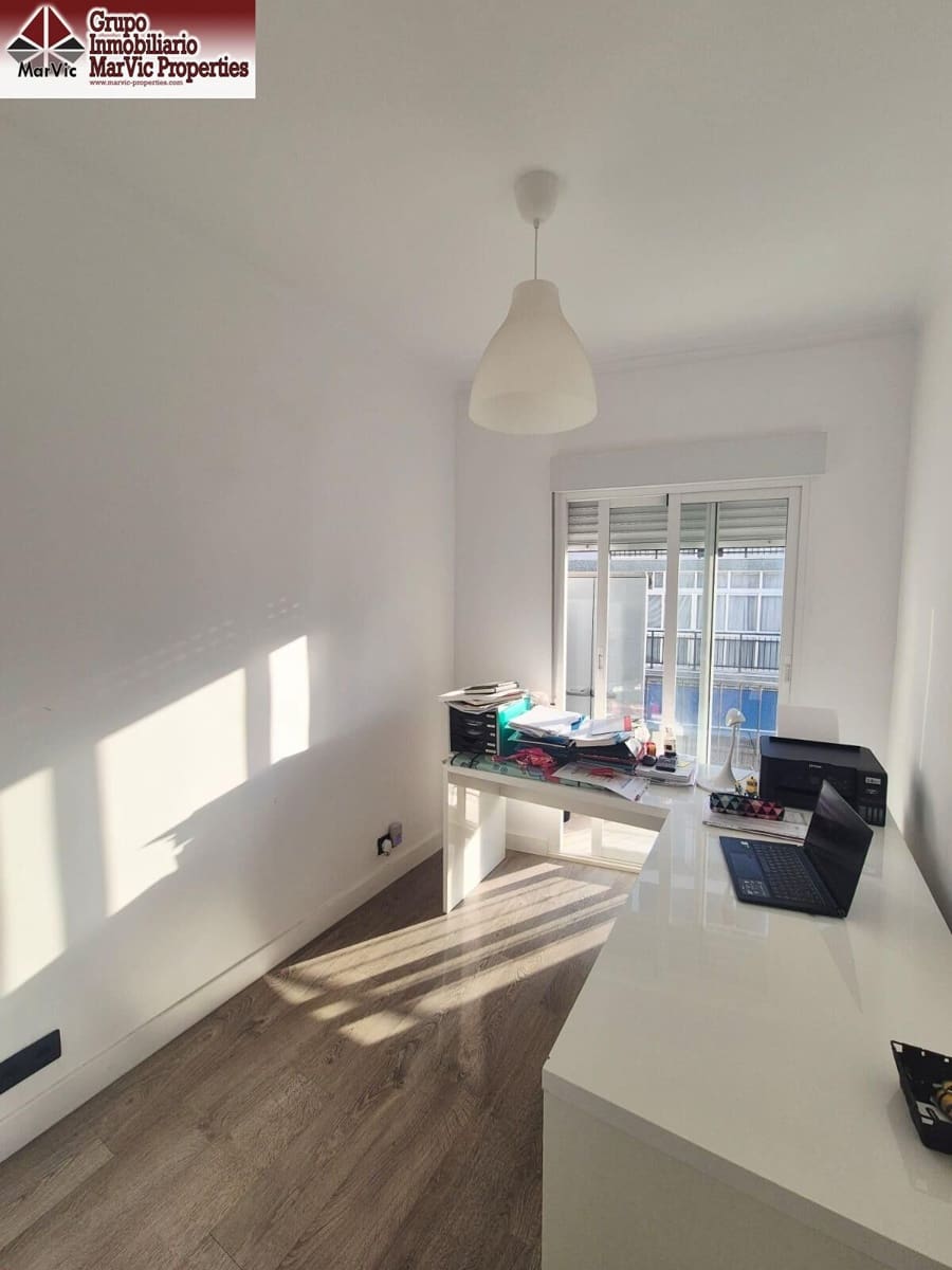 2 soveværelse Lejlighed til salg i Benidorm - € 174.900 (Ref: 9321928)