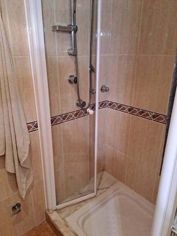 Studio til salgs i Benidorm med svømmebasseng - € 145 000 (Ref: 9344798)