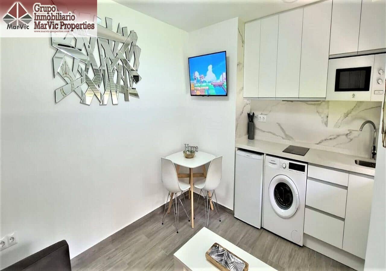 Studio til salgs i Benidorm med svømmebasseng - € 159 500 (Ref: 9353641)