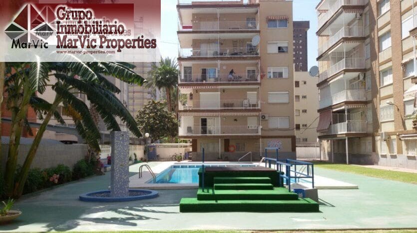 Studio til salgs i Benidorm med svømmebasseng - € 159 500 (Ref: 9353641)