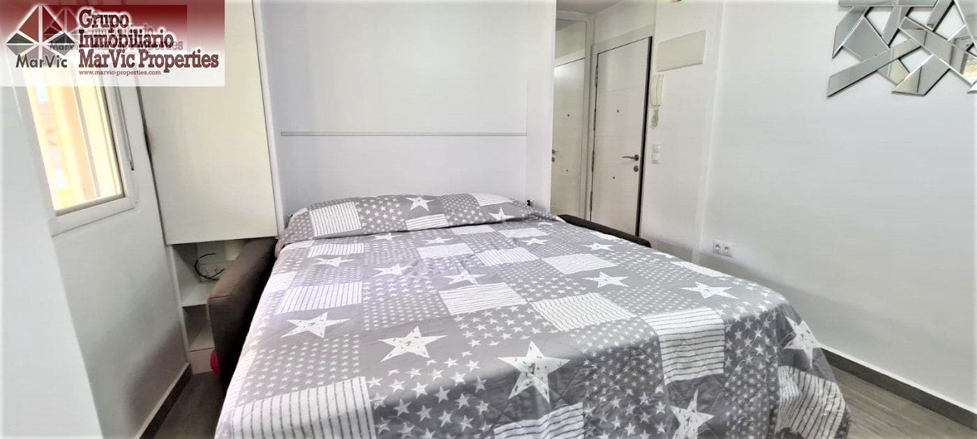 Studio til salgs i Benidorm med svømmebasseng - € 159 500 (Ref: 9353641)