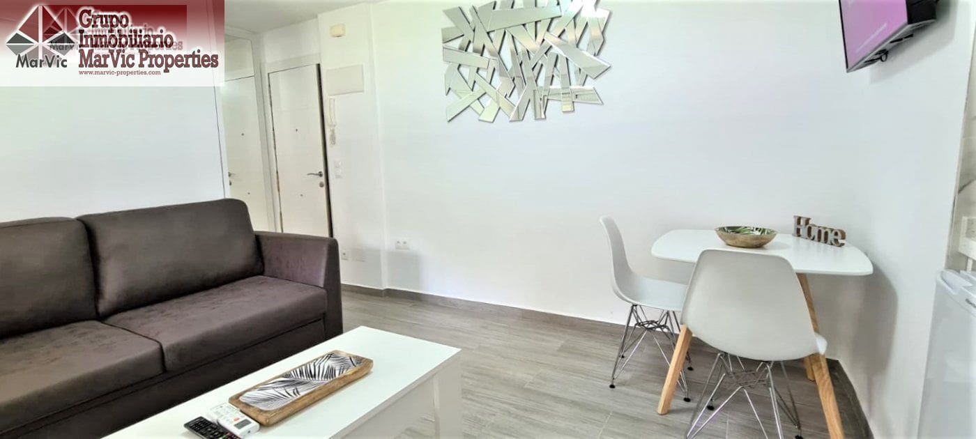 Studio til salgs i Benidorm med svømmebasseng - € 159 500 (Ref: 9353641)