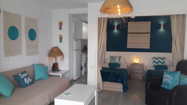 1 sovrum Lägenhet till salu i Rincón de Loix, Benidorm med pool - 168 000 € (Ref: 9353642)