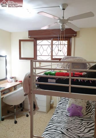 2 quarto Apartamento para venda em Benidorm com piscina - 190 000 € (Ref: 9355871)