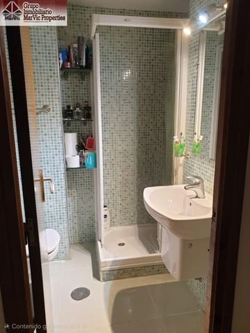 2 quarto Apartamento para venda em Benidorm com piscina - 190 000 € (Ref: 9355871)