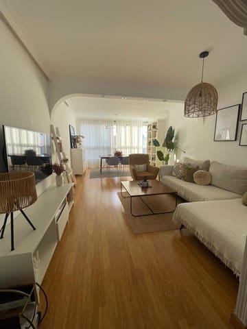 3 slaapkamer Flat te koop in Benidorm met zwembad - € 379.000 (Ref: 9362318)