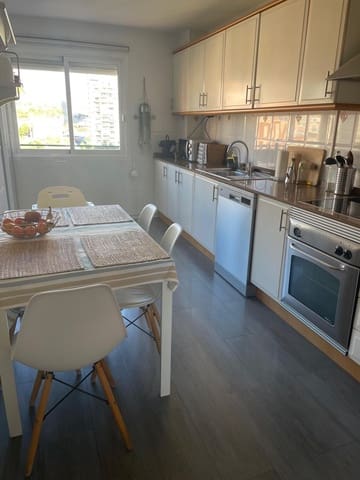 3 slaapkamer Flat te koop in Benidorm met zwembad - € 379.000 (Ref: 9362318)