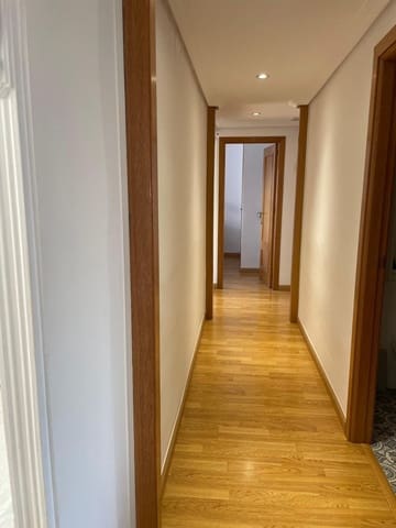 3 slaapkamer Flat te koop in Benidorm met zwembad - € 379.000 (Ref: 9362318)