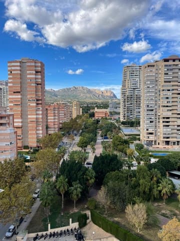3 slaapkamer Flat te koop in Benidorm met zwembad - € 379.000 (Ref: 9362318)