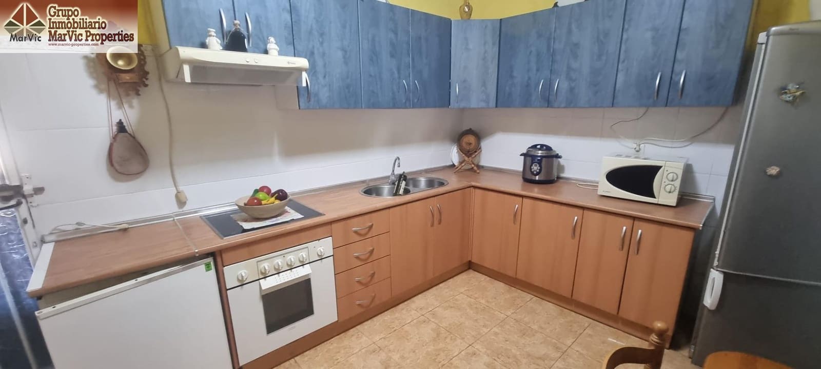 4 bedroom Villa for sale in Alfaz del Pi / L'Alfas del Pi - € 365,000 (Ref: 9374139)