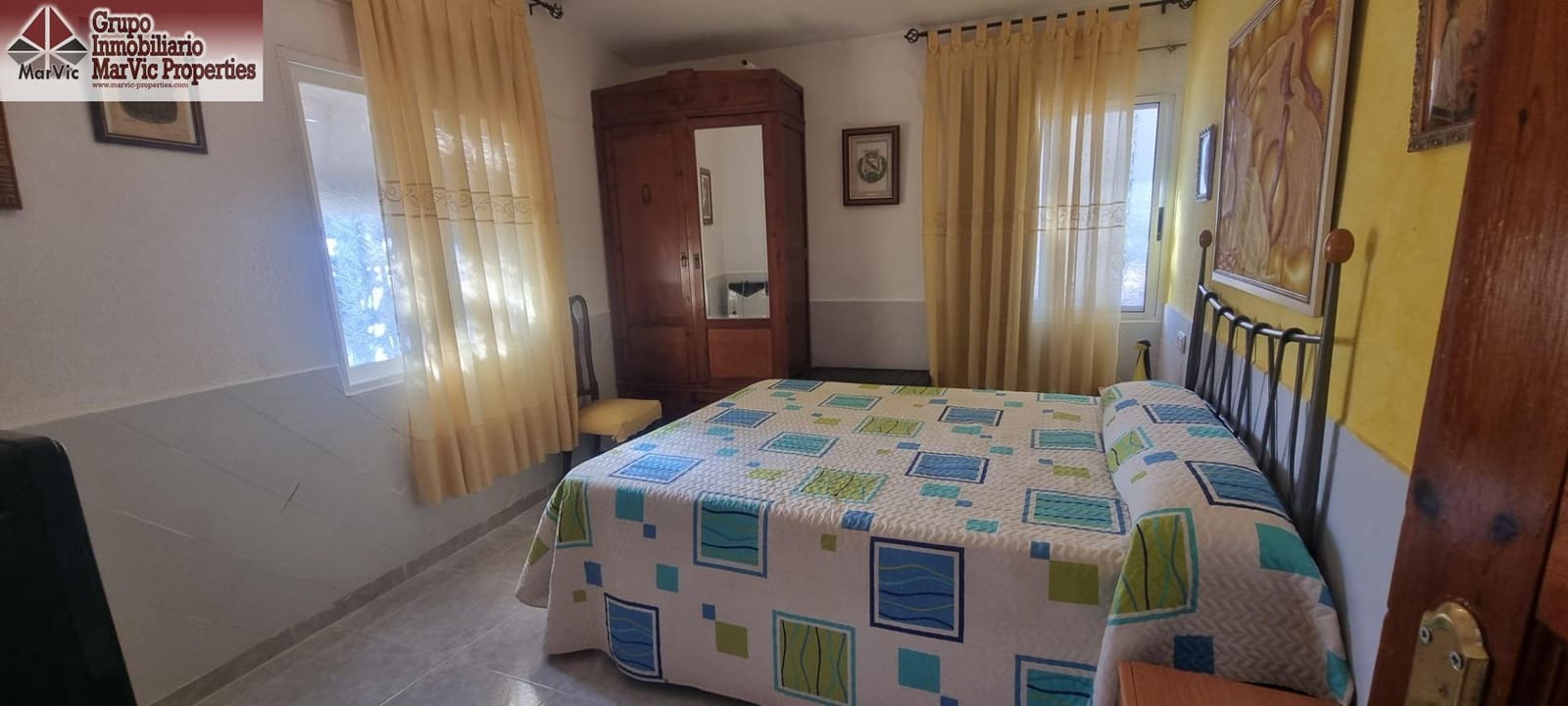 4 bedroom Villa for sale in Alfaz del Pi / L'Alfas del Pi - € 365,000 (Ref: 9374139)