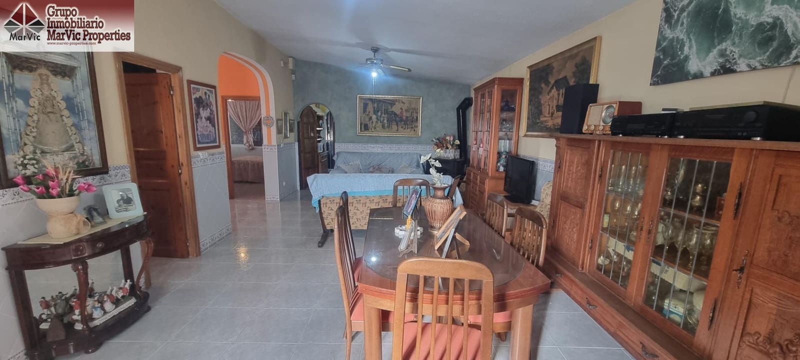 4 bedroom Villa for sale in Alfaz del Pi / L'Alfas del Pi - € 365,000 (Ref: 9374139)