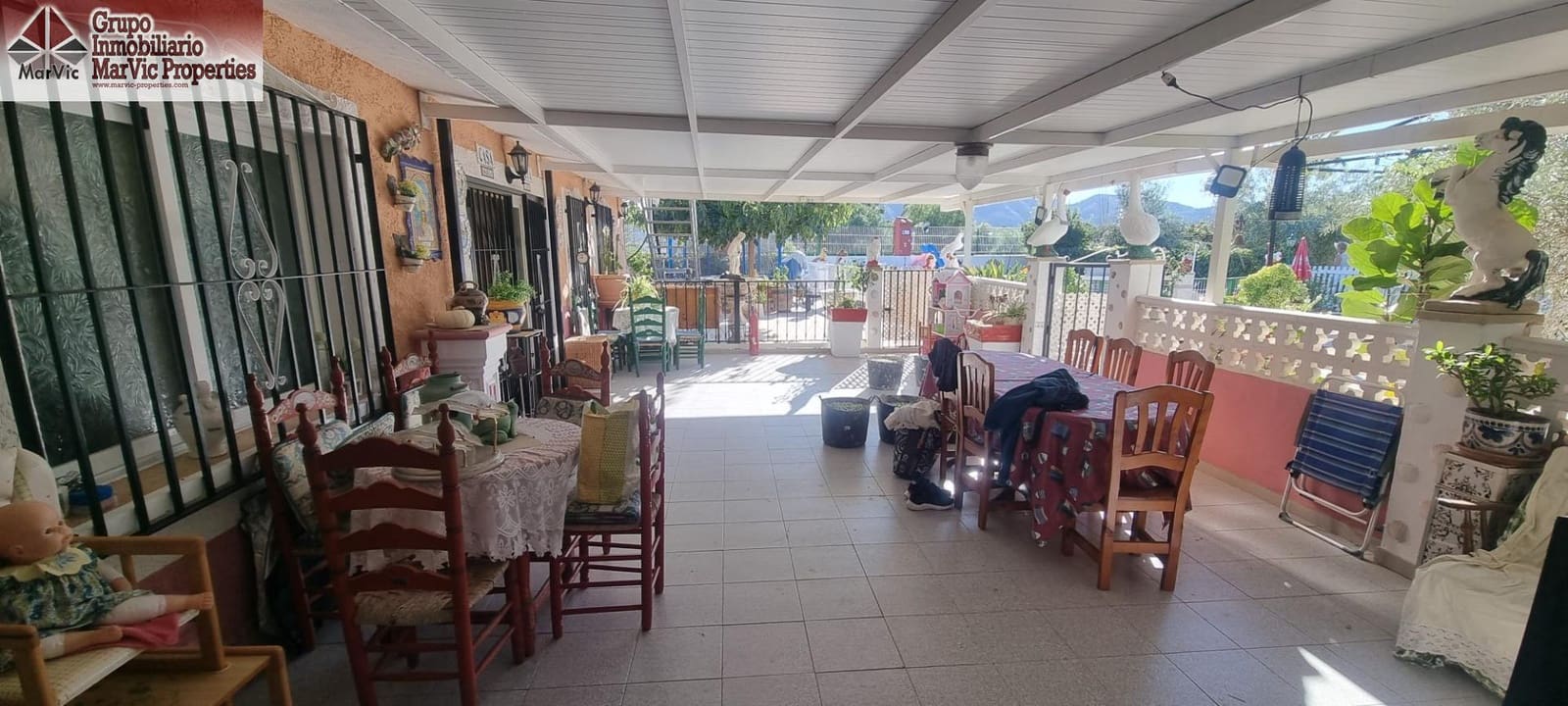 4 bedroom Villa for sale in Alfaz del Pi / L'Alfas del Pi - € 365,000 (Ref: 9374139)