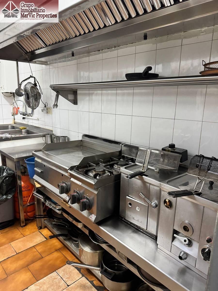 Biznes do wynajęcia w La Villajoyosa / Vila Joiosa - 750 € (Ref: 9374141)