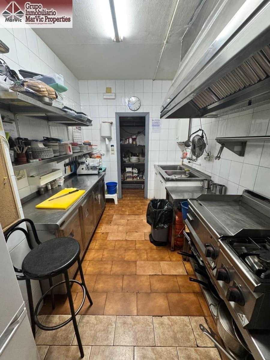 Biznes do wynajęcia w La Villajoyosa / Vila Joiosa - 750 € (Ref: 9374141)